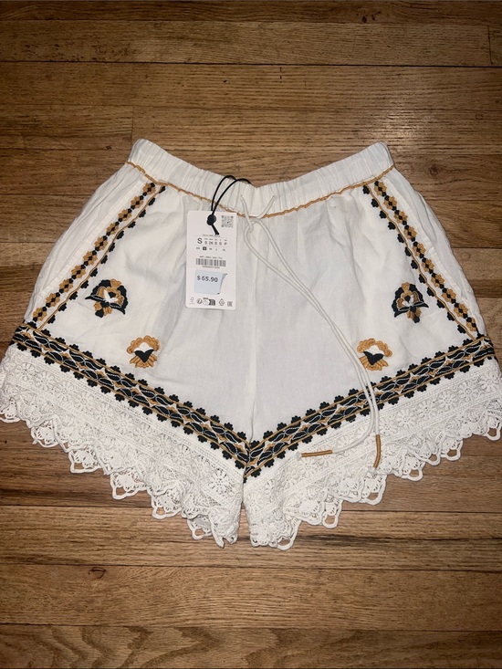 Zara Pants - Zara Embroidered White Crochet-Hem Women’s Shorts